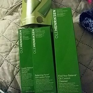 Ole henriksen balance 3peice set